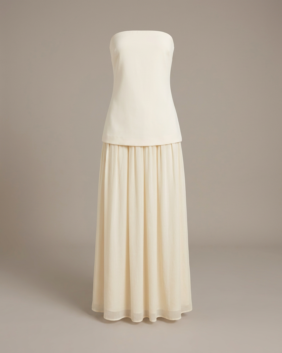 Top palabra de honor y falda larga plisada color crema